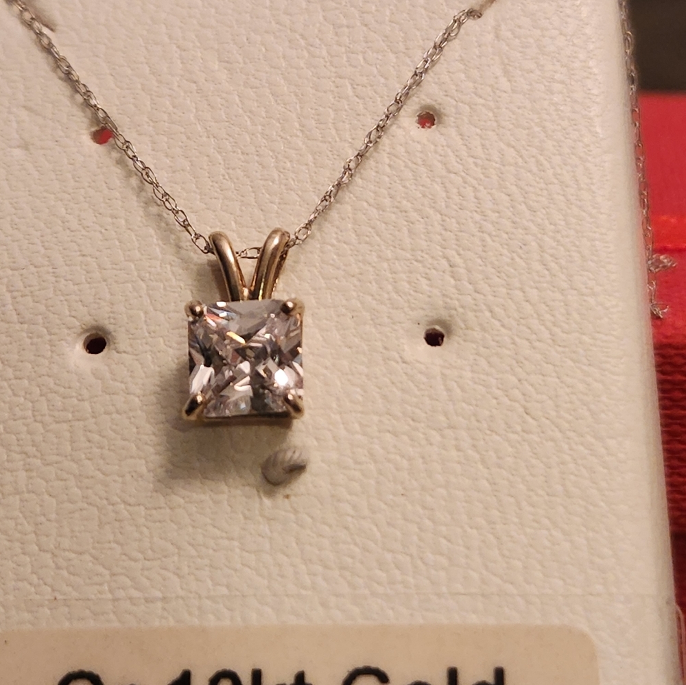 NEW 10K WG GENUINE PRINCESS-CUT CUBIC ZIRCONIA NECKLACE
